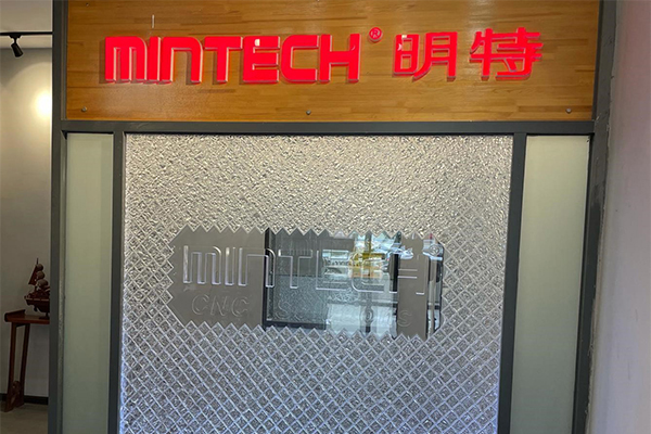 铝板雕刻机